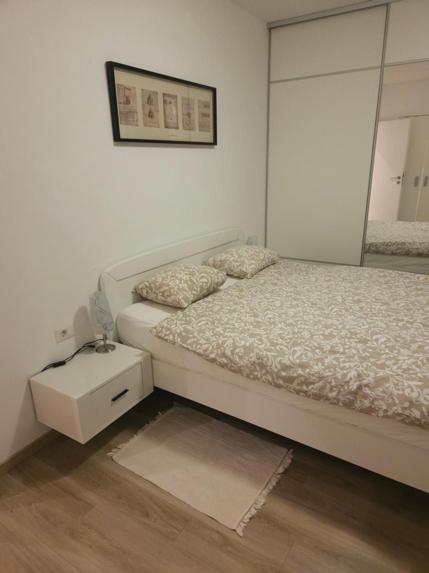 Apartment Robi